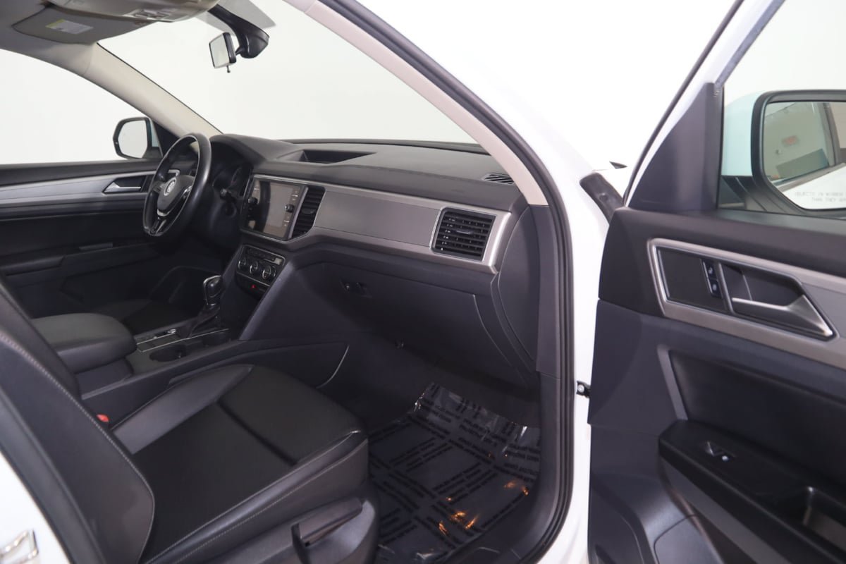 Used 2019 Volkswagen Atlas SE FWD image 39