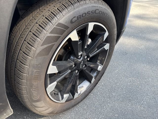 Used 2025 Chevrolet Equinox RS w/ Convenience Package III image 32