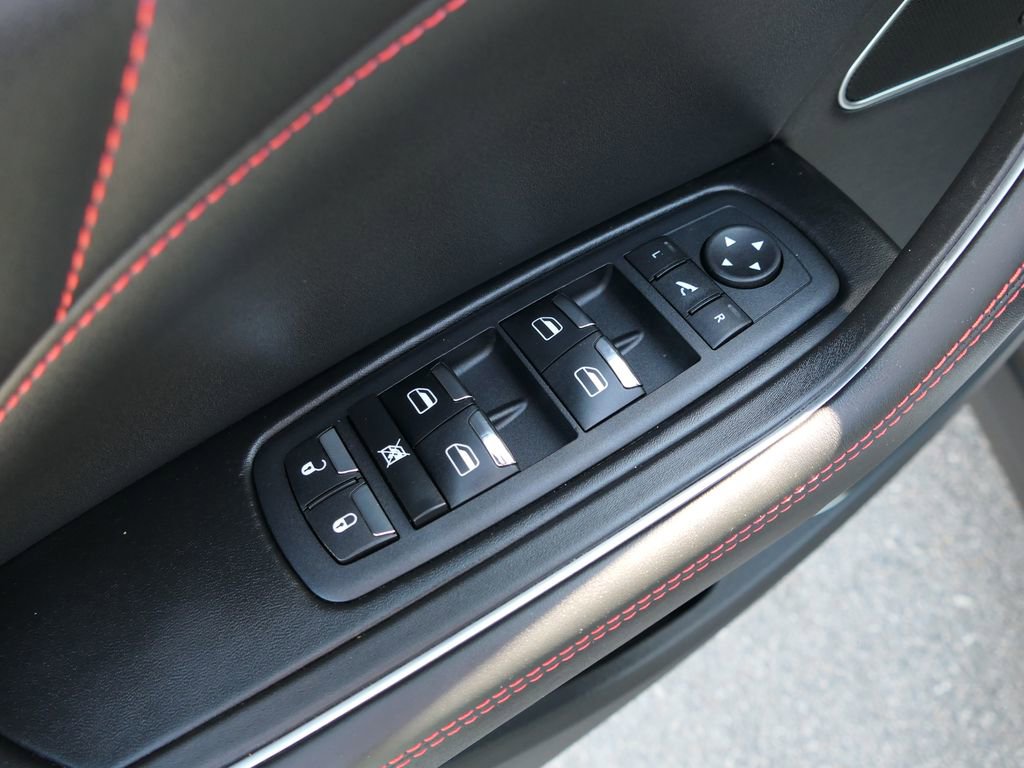 Used 2024 Maserati Levante GT Ultima AWD/4WD image 13