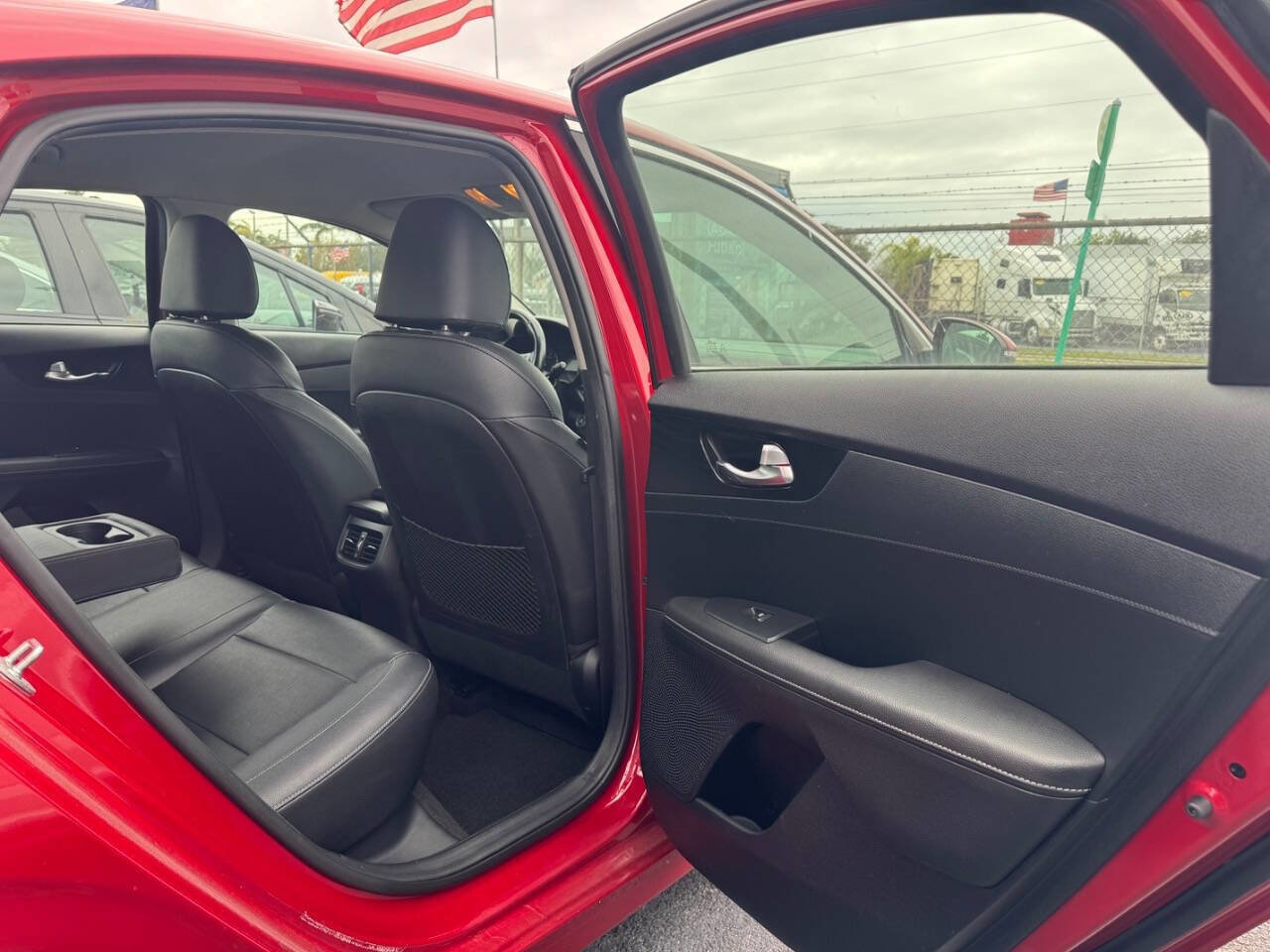 Used 2019 Kia Forte EX FWD image 18