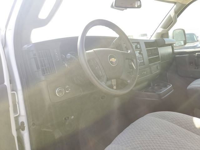 Used 2020 Chevrolet Express 3500 LT w/ LT Preferred Equipment Group RWD image 24