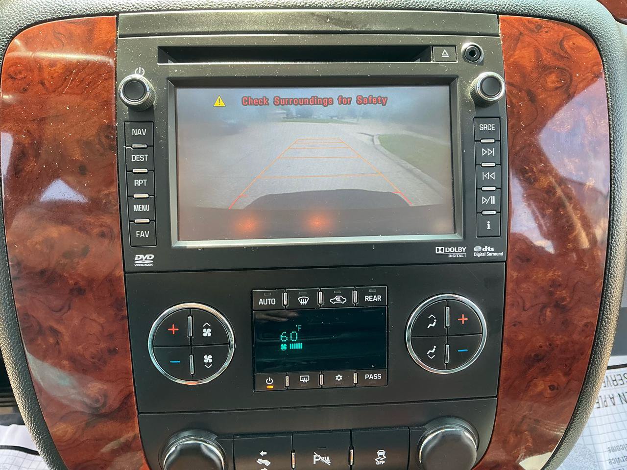 Used 2012 Chevrolet Suburban LTZ AWD/4WD image 19
