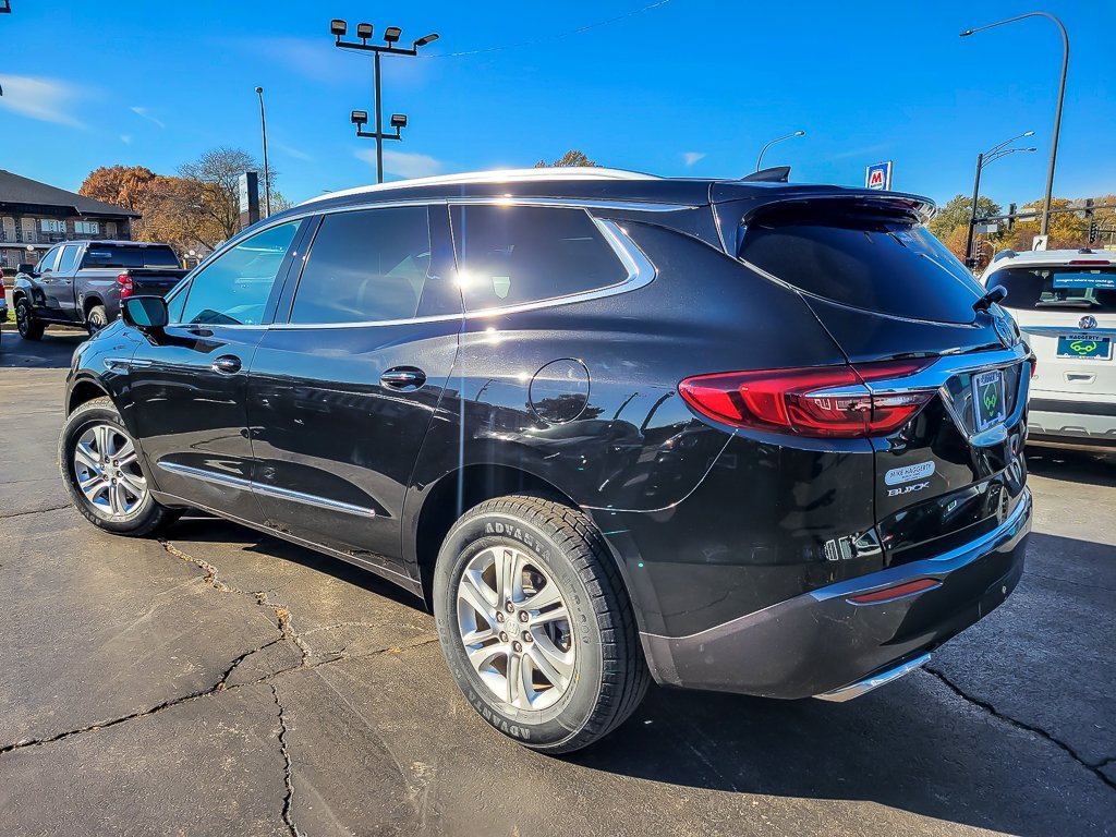 Certified 2018 Buick Enclave Essence w/ Trailering Package image 5