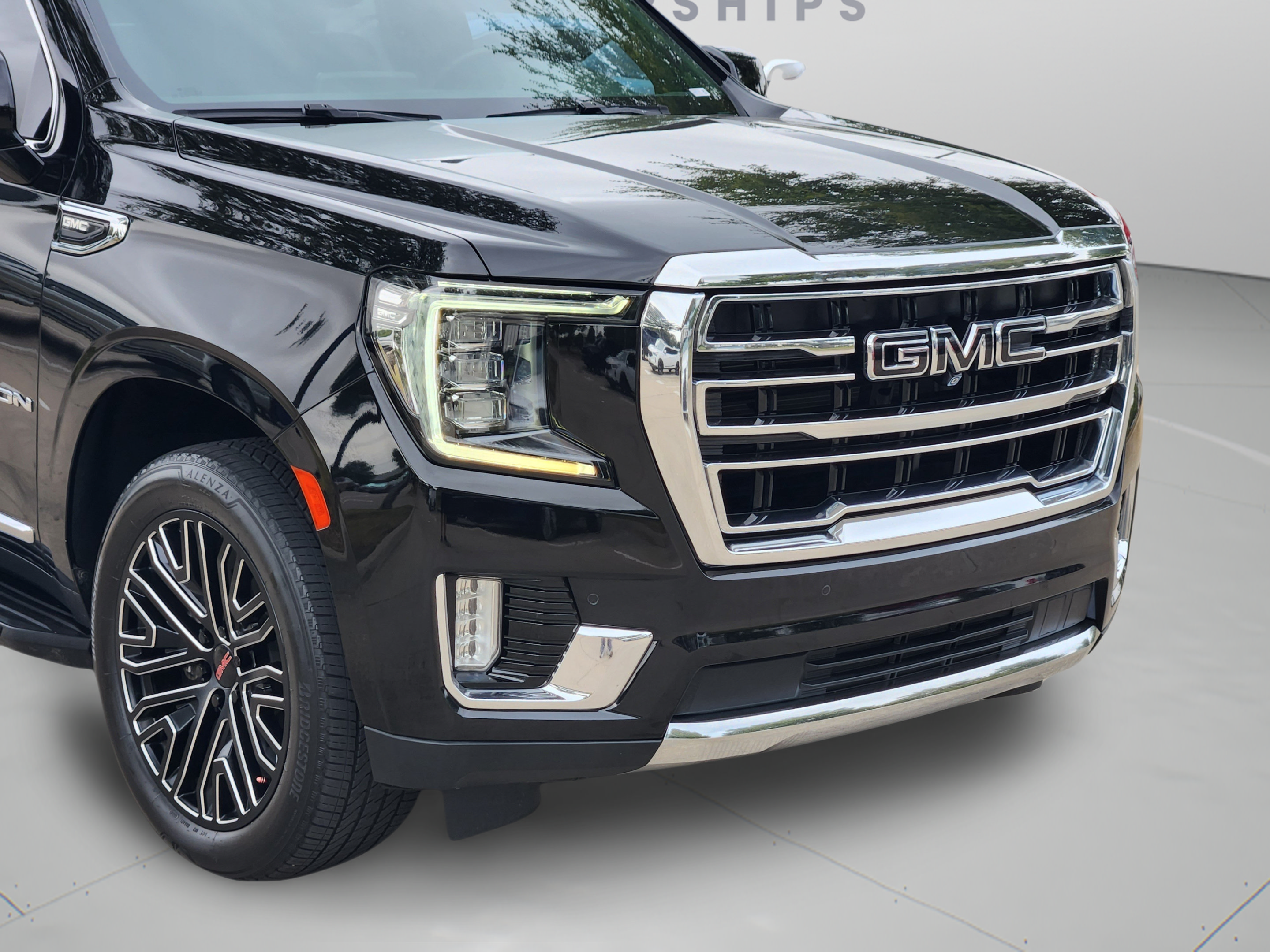Used 2021 GMC Yukon SLT w/ SLT Luxury Plus Package AWD/4WD image 33