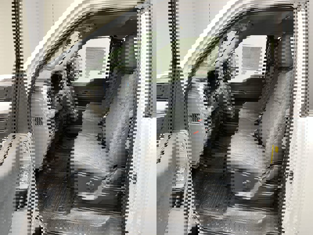 New 2026 Ford F250 XL image 3