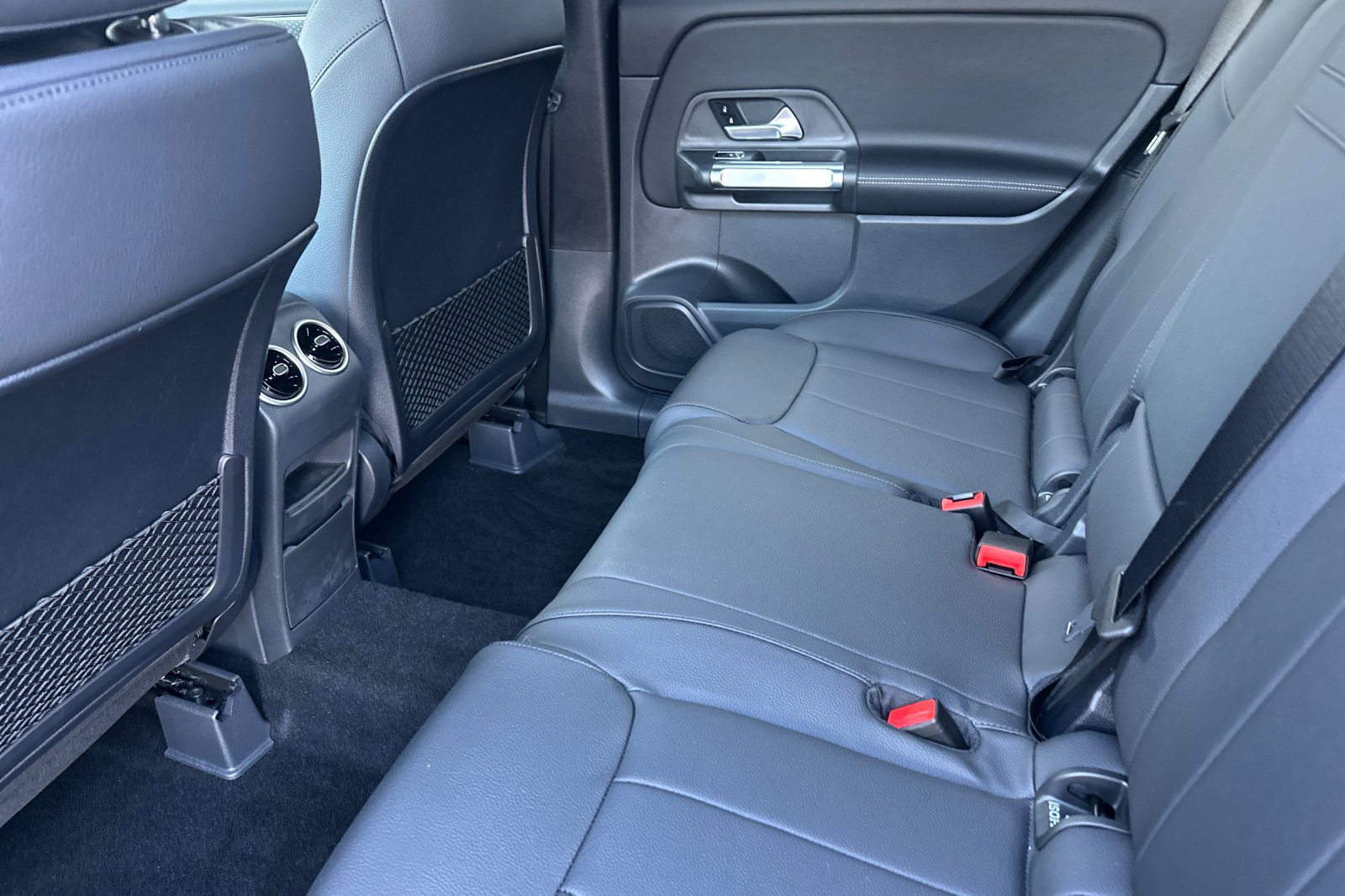 New 2026 Mercedes-Benz GLB 250 250 image 12