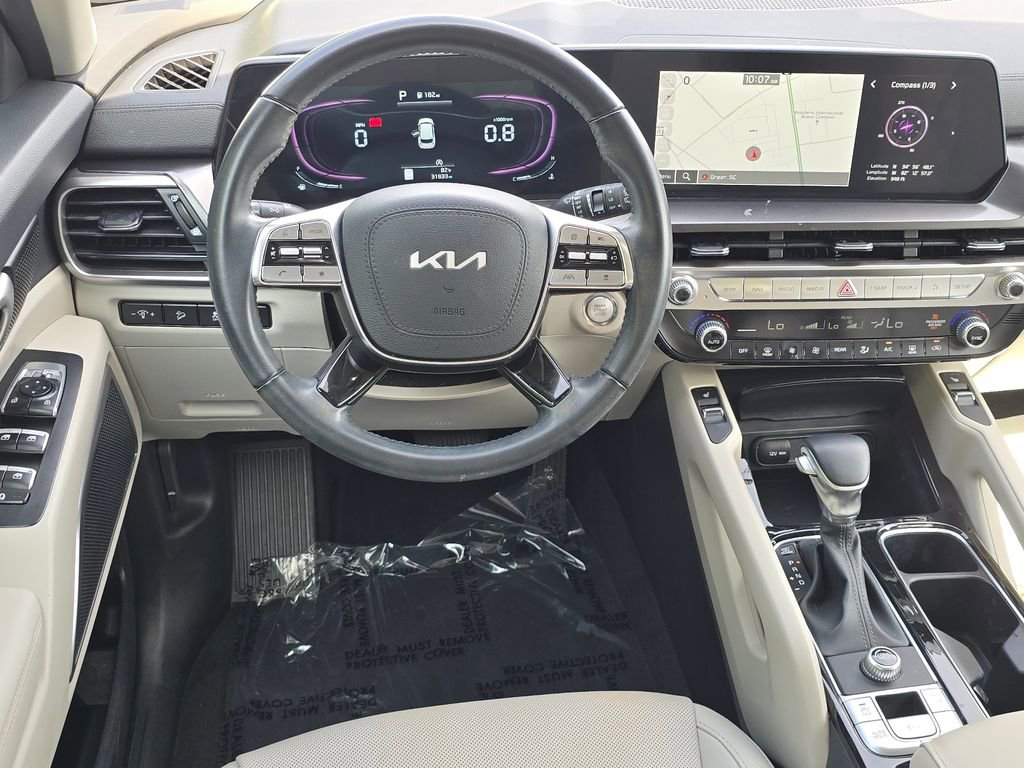 Used 2024 Kia Telluride S w/ S Sunroof Package FWD image 11