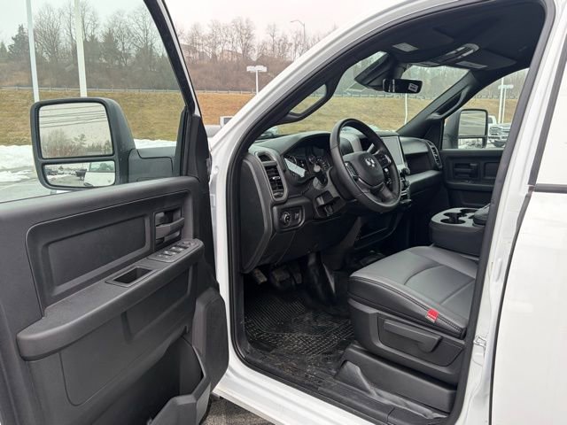 New 2026 RAM 3500 Tradesman image 13
