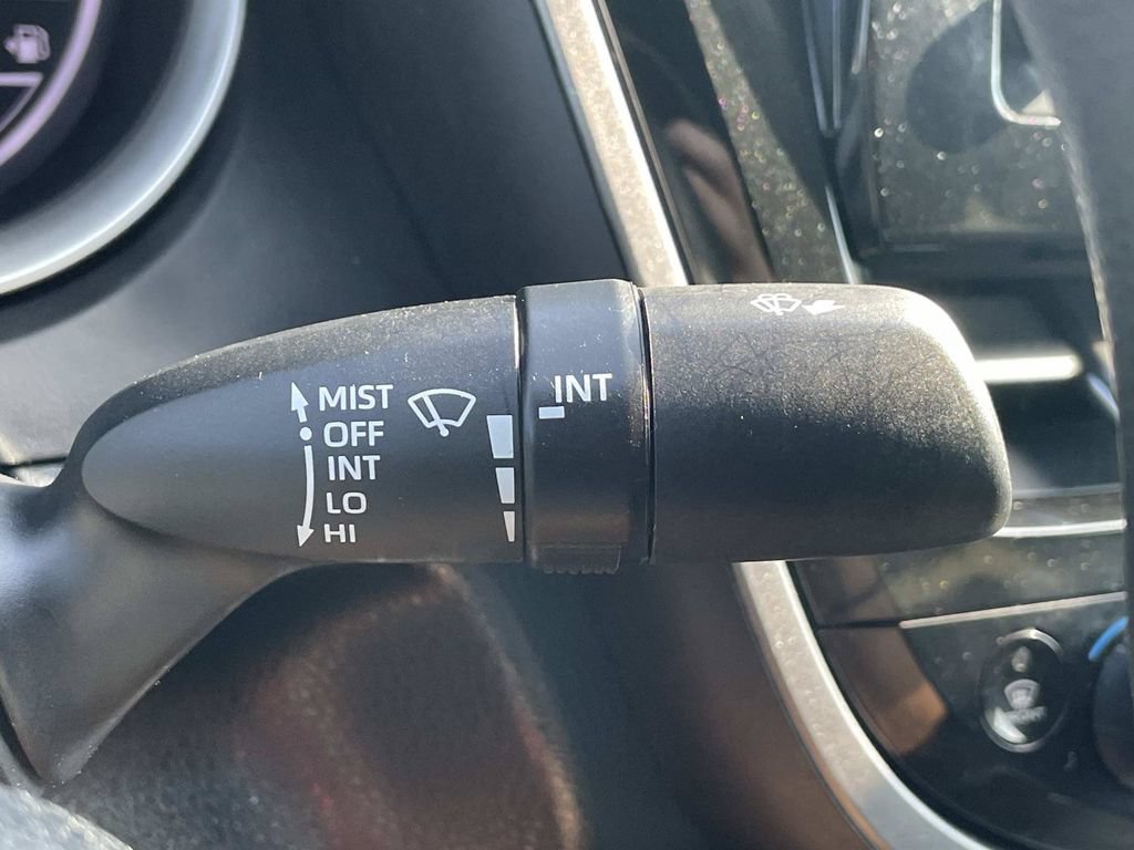 Used 2023 Toyota Camry LE FWD image 31