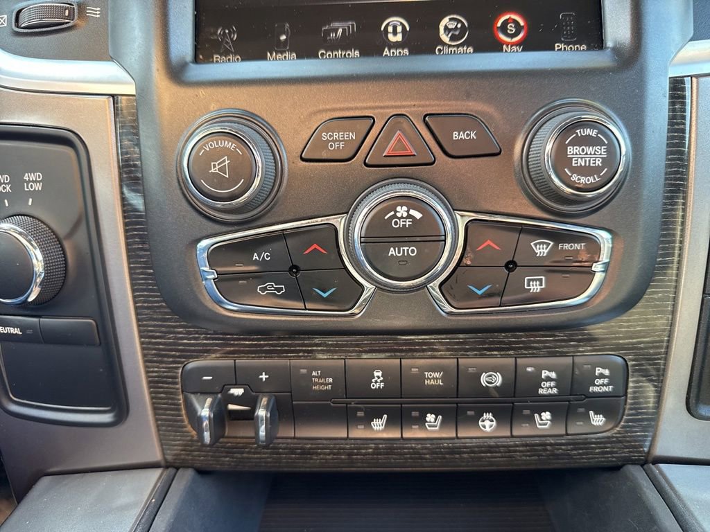 Used 2016 RAM 2500 Limited image 43