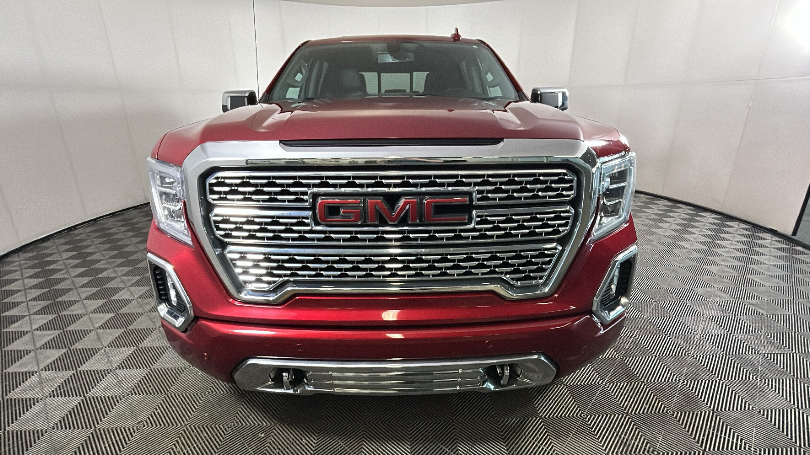 Used 2021 GMC Sierra 1500 Denali AWD/4WD image 9