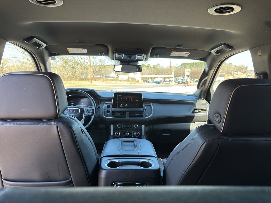 Used 2024 GMC Yukon SLT image 24