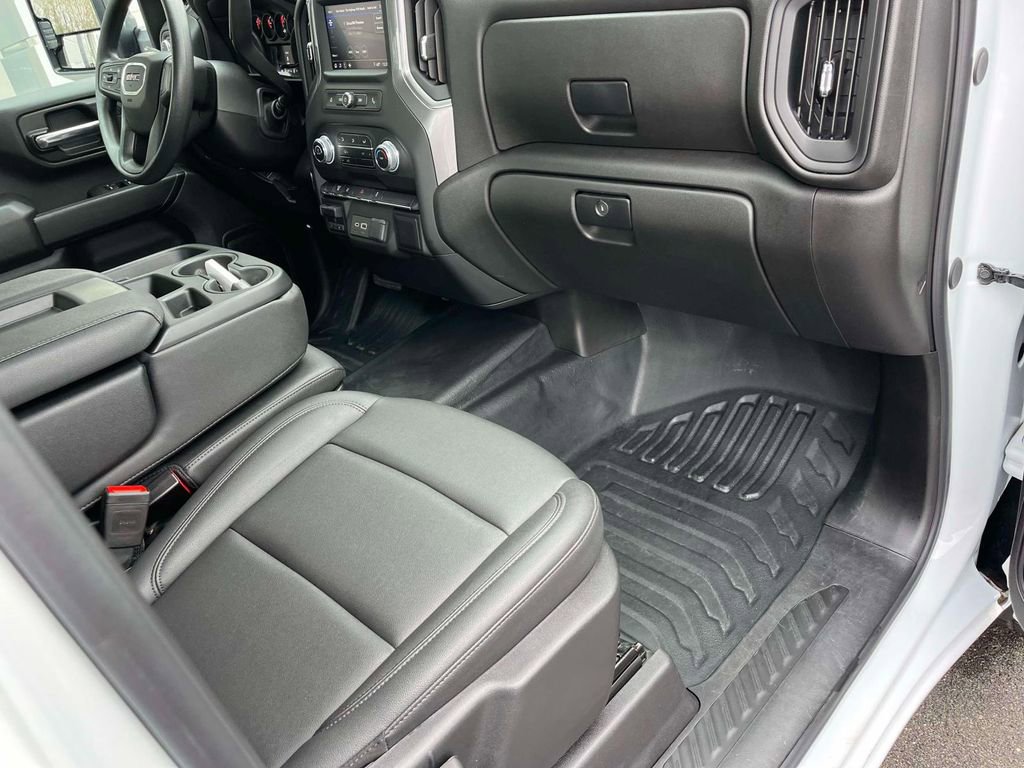 Certified 2024 GMC Sierra 3500 Pro image 21