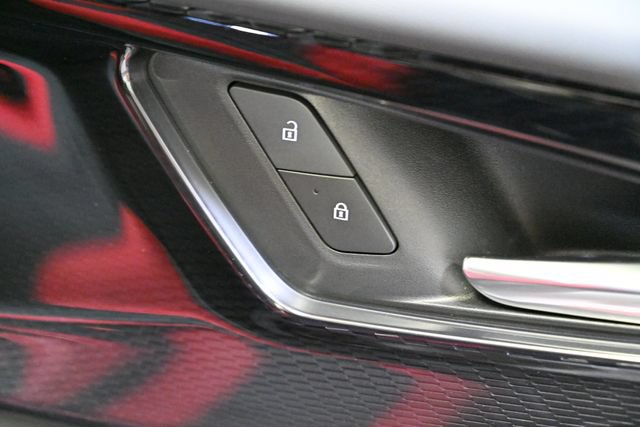 Used 2024 Chevrolet Blazer EV RS AWD/4WD image 58