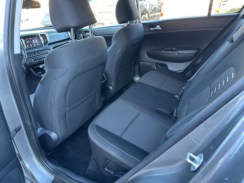 Used 2018 Kia Sportage LX w/ LX Popular Package image 17