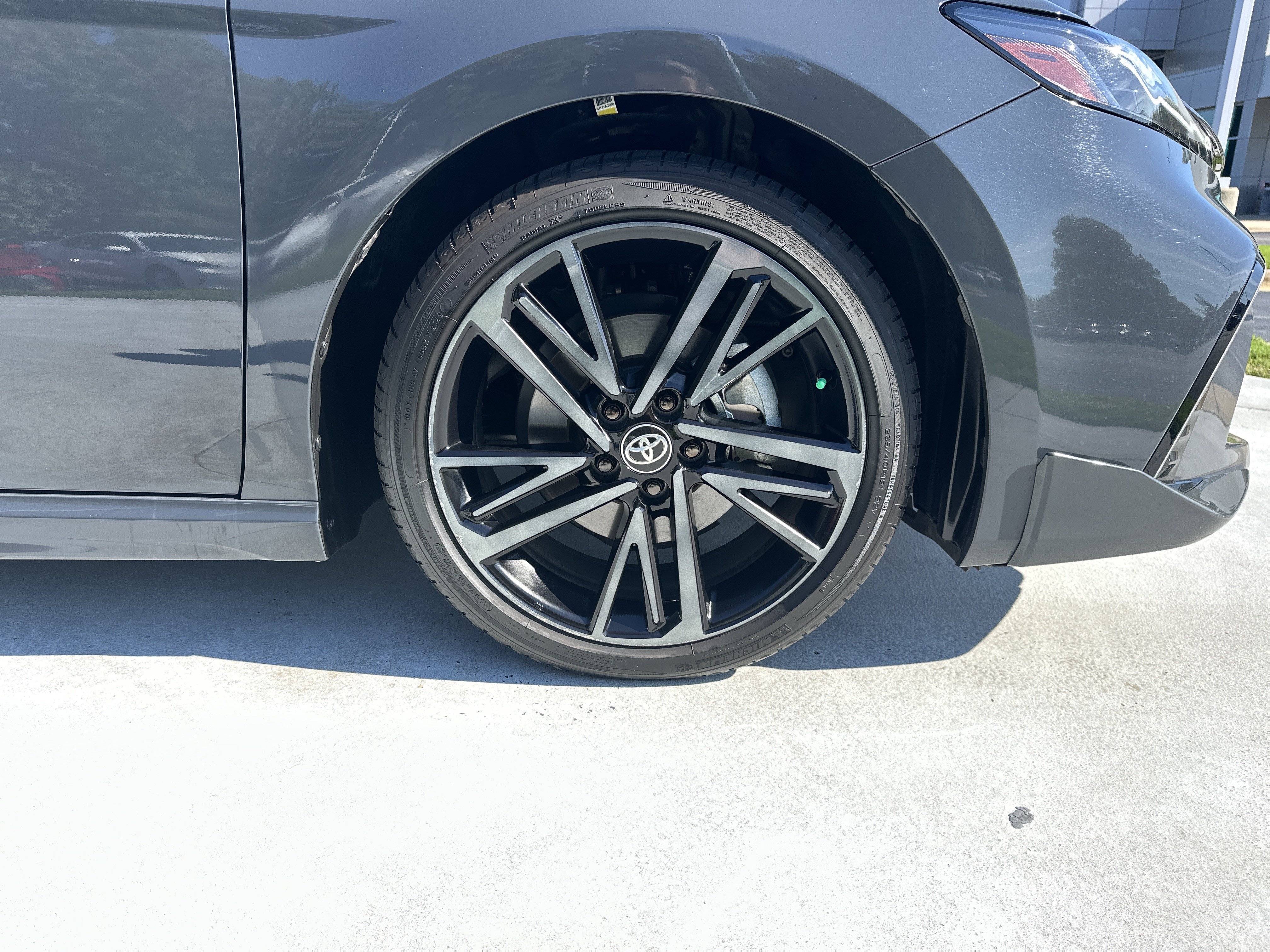 Used 2025 Toyota Camry XSE FWD image 13