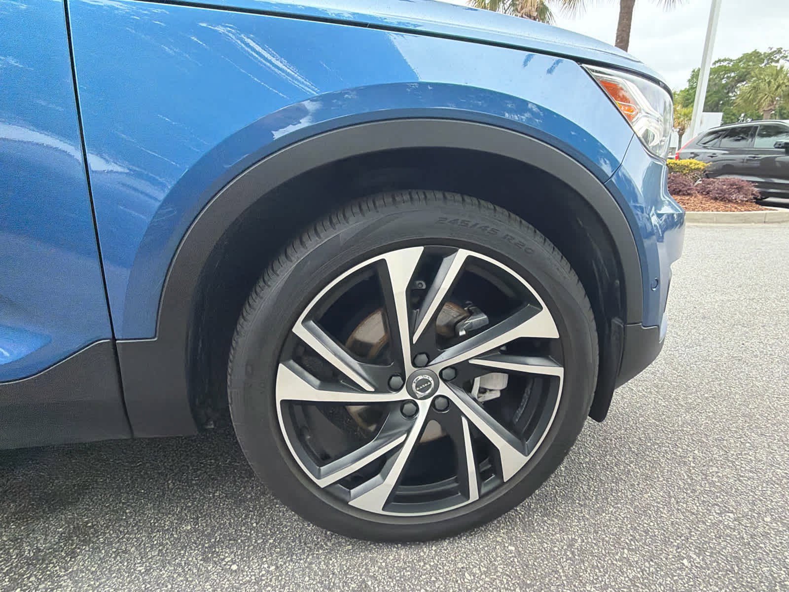 Used 2019 Volvo XC40 T5 R-Design AWD/4WD image 19