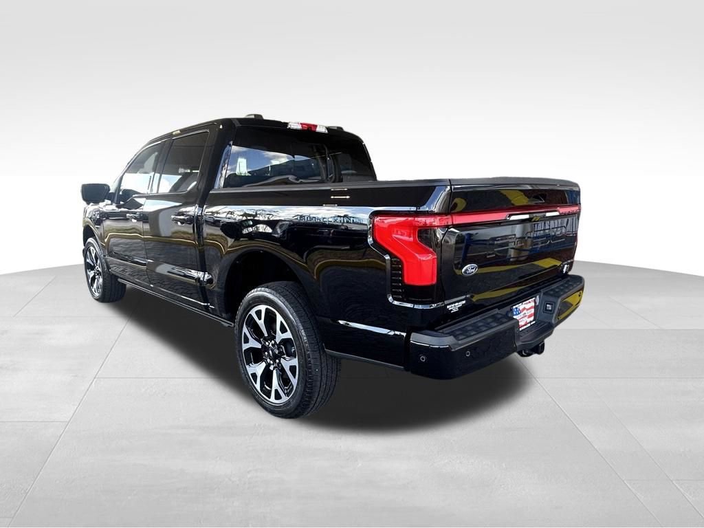 Used 2023 Ford F150 Lightning Platinum image 7