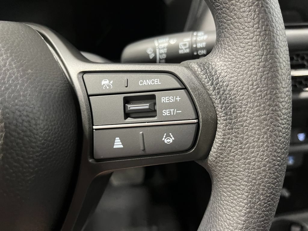 New 2027 Honda HR-V LX image 16