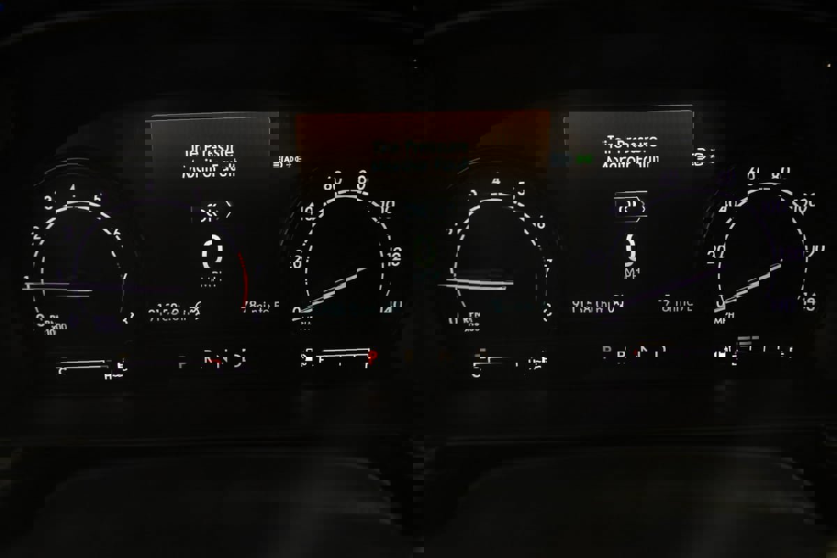 Used 2020 Lincoln Corsair FWD w/ Premium Package image 18