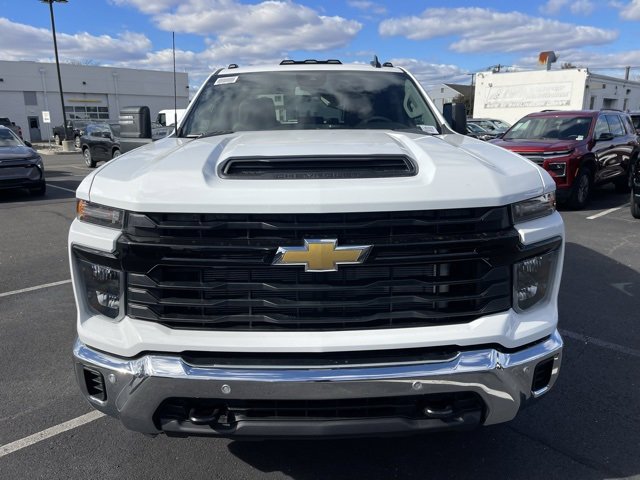 New 2026 Chevrolet Silverado 3500 W/T image 2