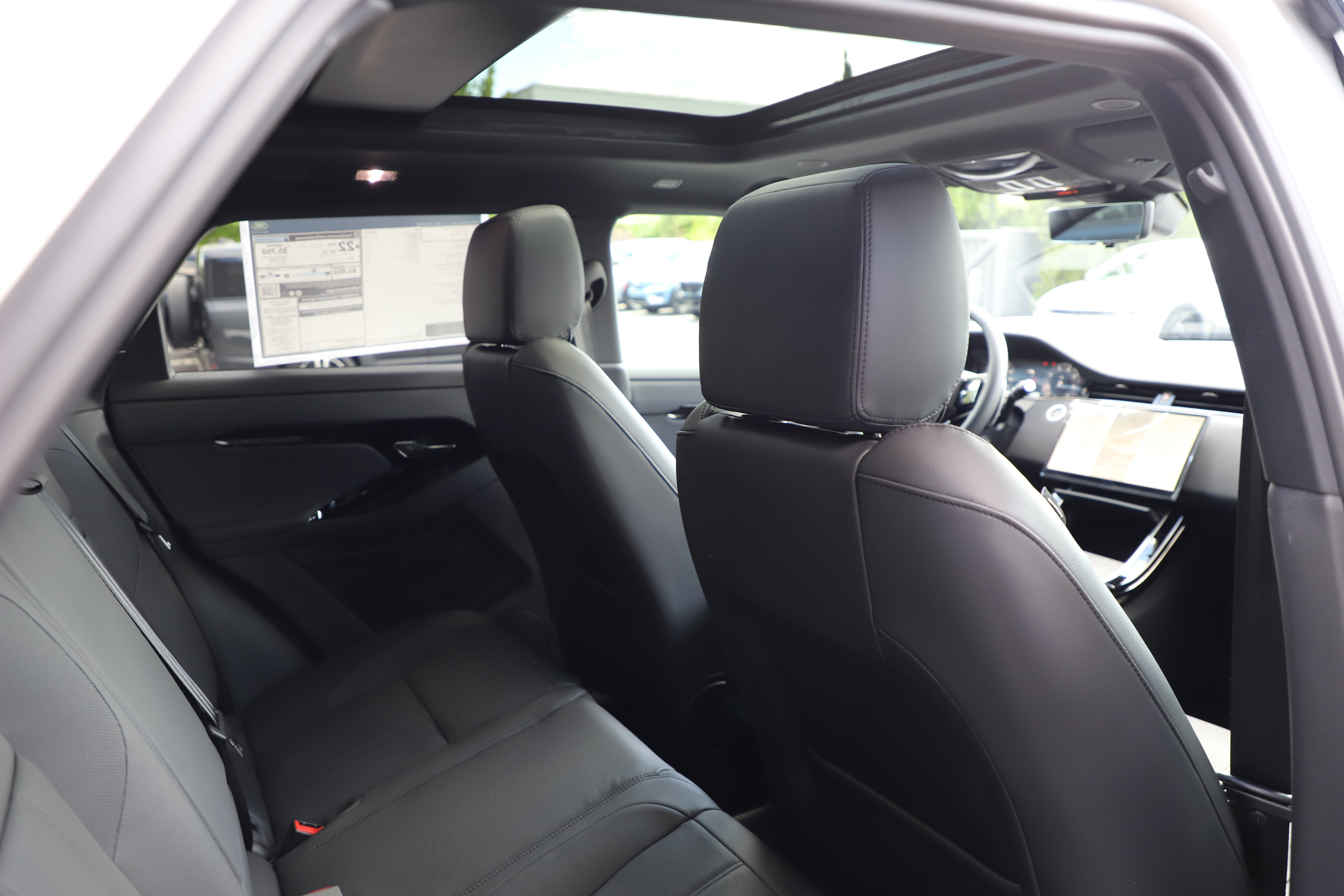 New 2026 Land Rover Range Rover Evoque S AWD/4WD image 11