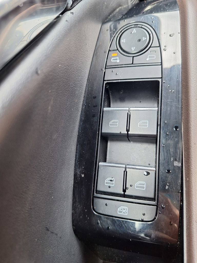 Used 2024 MAZDA CX-30 AWD 2.5 S w/ Premium Package image 19