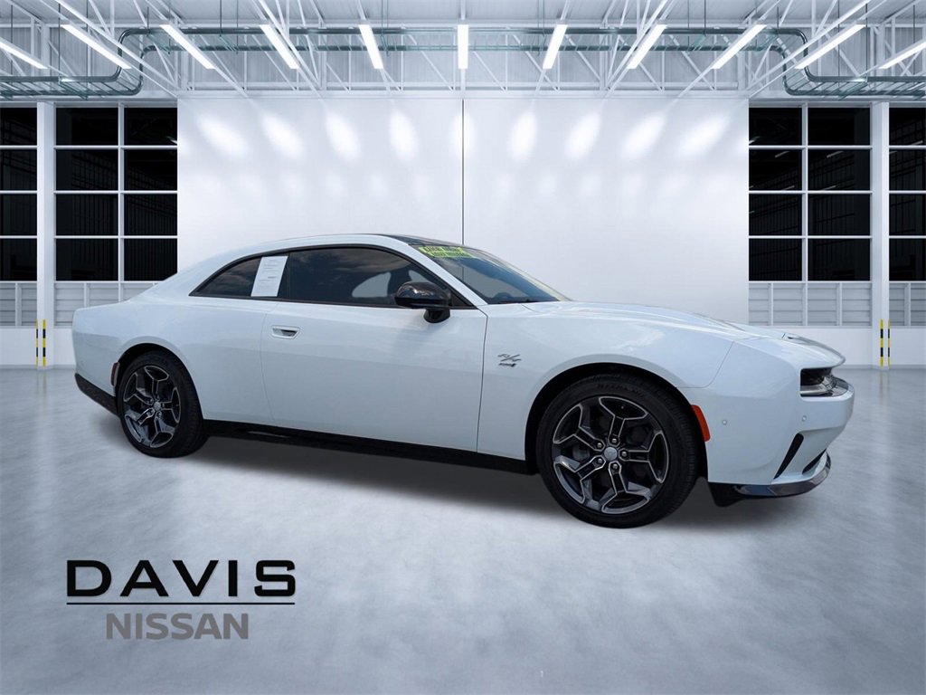 Used 2024 Dodge Charger R/T w/ Plus Group image 1