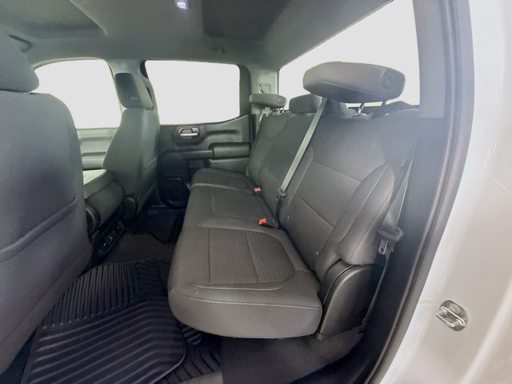 Used 2021 Chevrolet Silverado 1500 LT AWD/4WD image 25