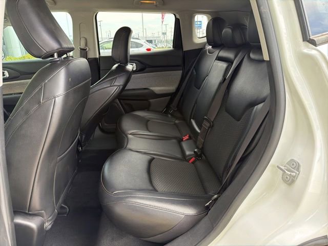 Used 2022 Jeep Compass Latitude image 29