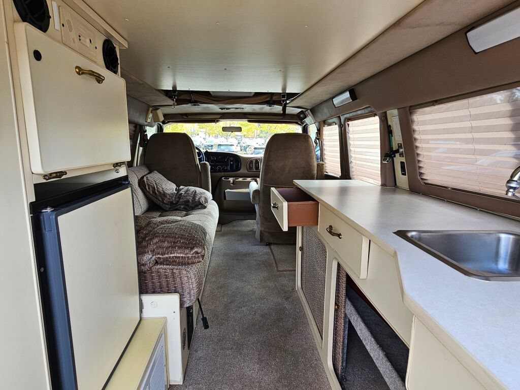 Used 2000 Dodge B2500 RWD image 28