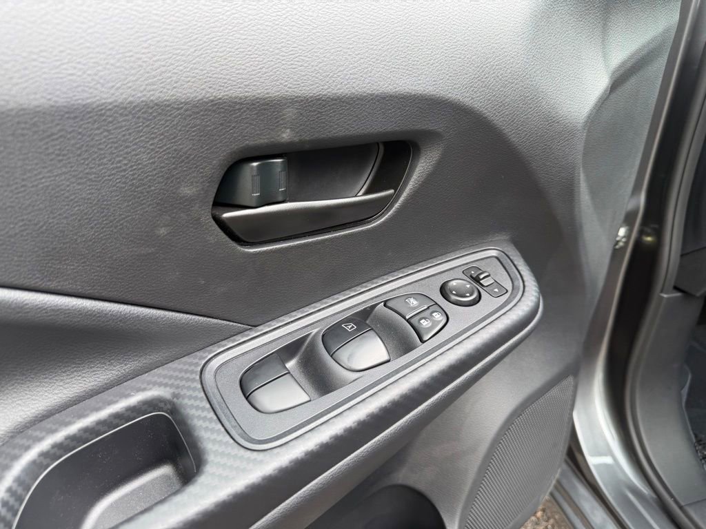 Used 2025 Nissan Versa S w/ Trunk Package FWD image 15