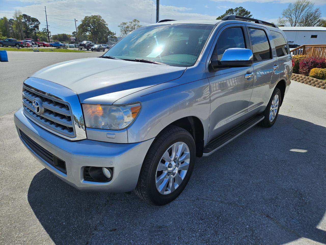 Used 2016 Toyota Sequoia Platinum image 3