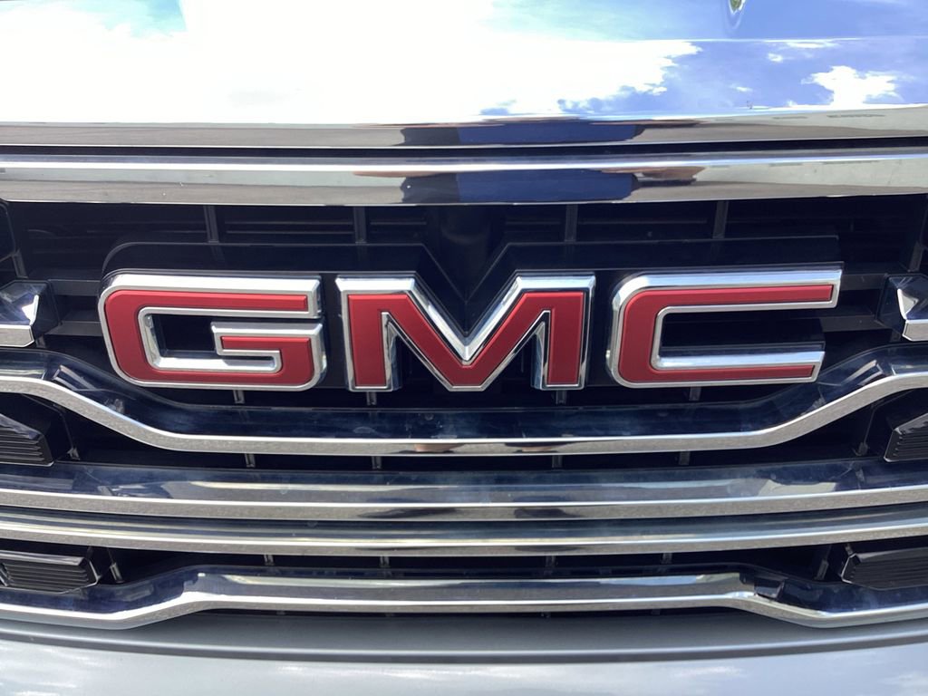Used 2023 GMC Sierra 1500 SLT w/ SLT Premium Package AWD/4WD image 31