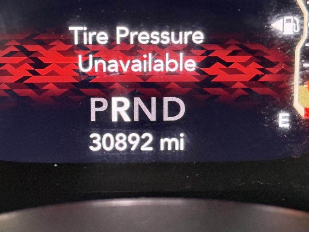 Used 2022 Jeep Wrangler Unlimited Sahara AWD/4WD image 26