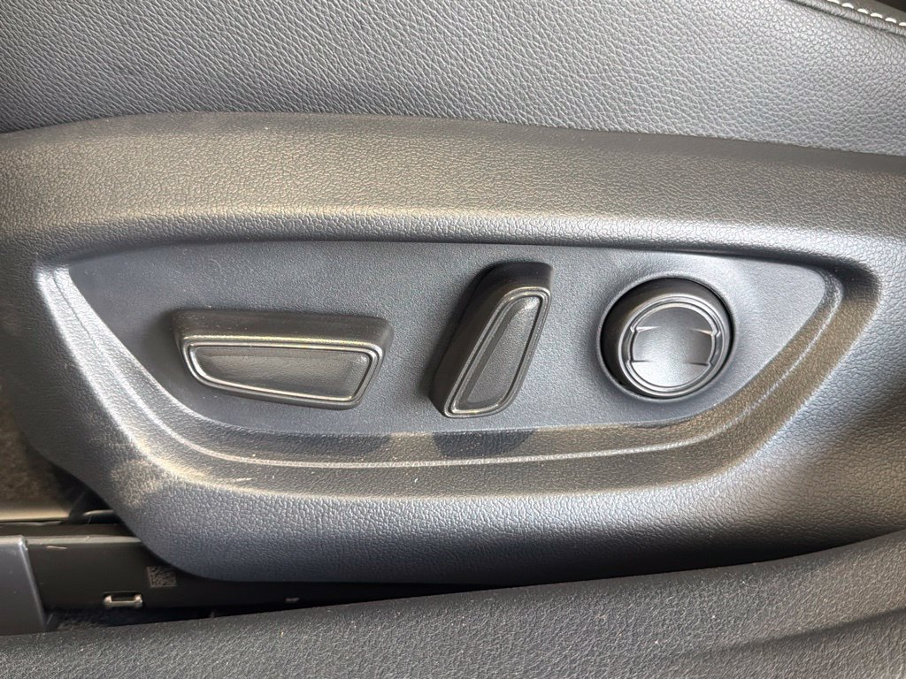 Certified 2026 Toyota Camry SE FWD image 21