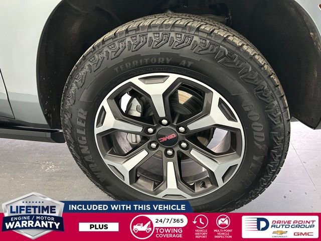 Used 2025 GMC Yukon XL AT4 Ultimate w/ LPO, Floor Liner Package image 11