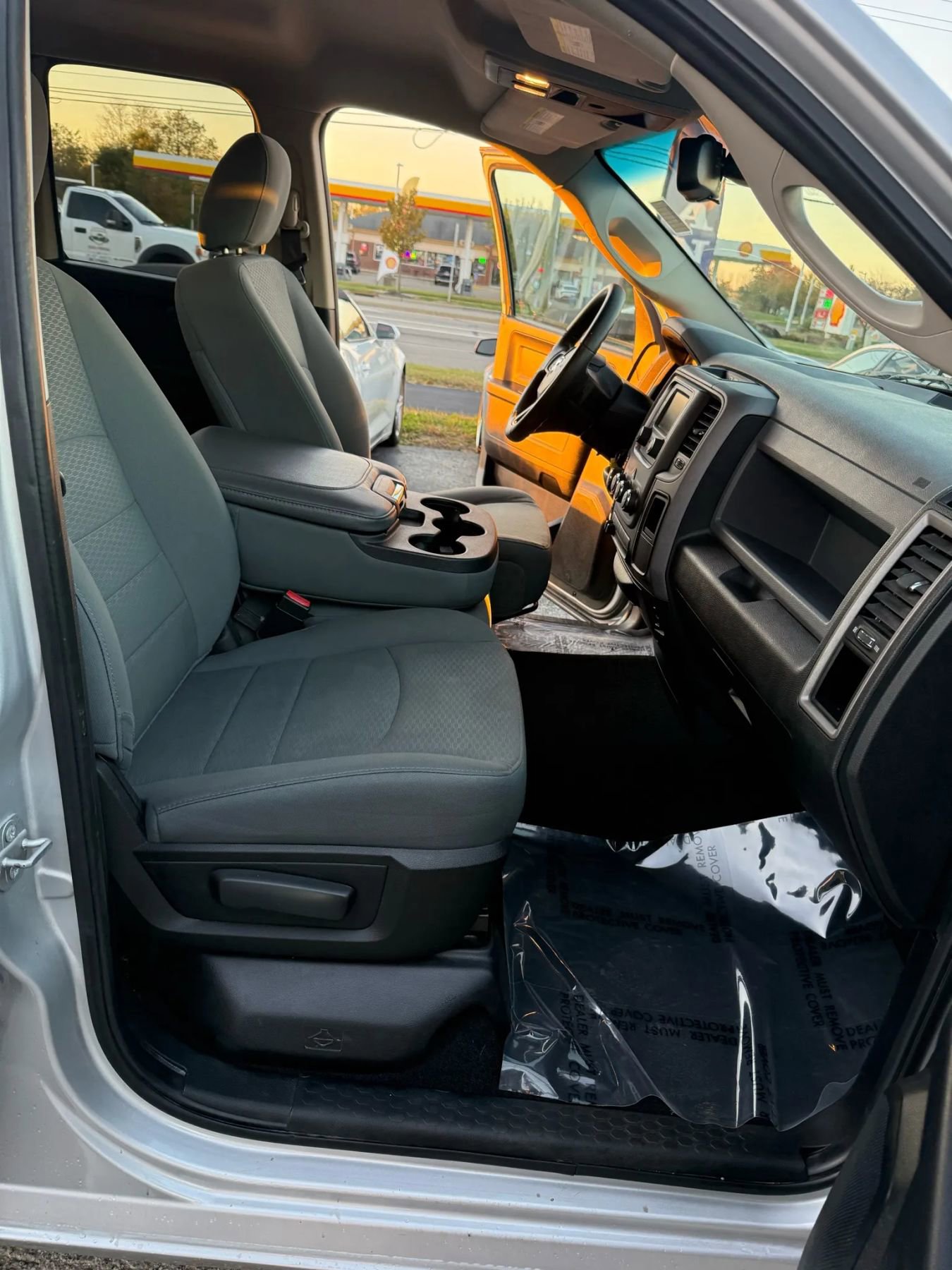 Used 2016 RAM 1500 Express image 21