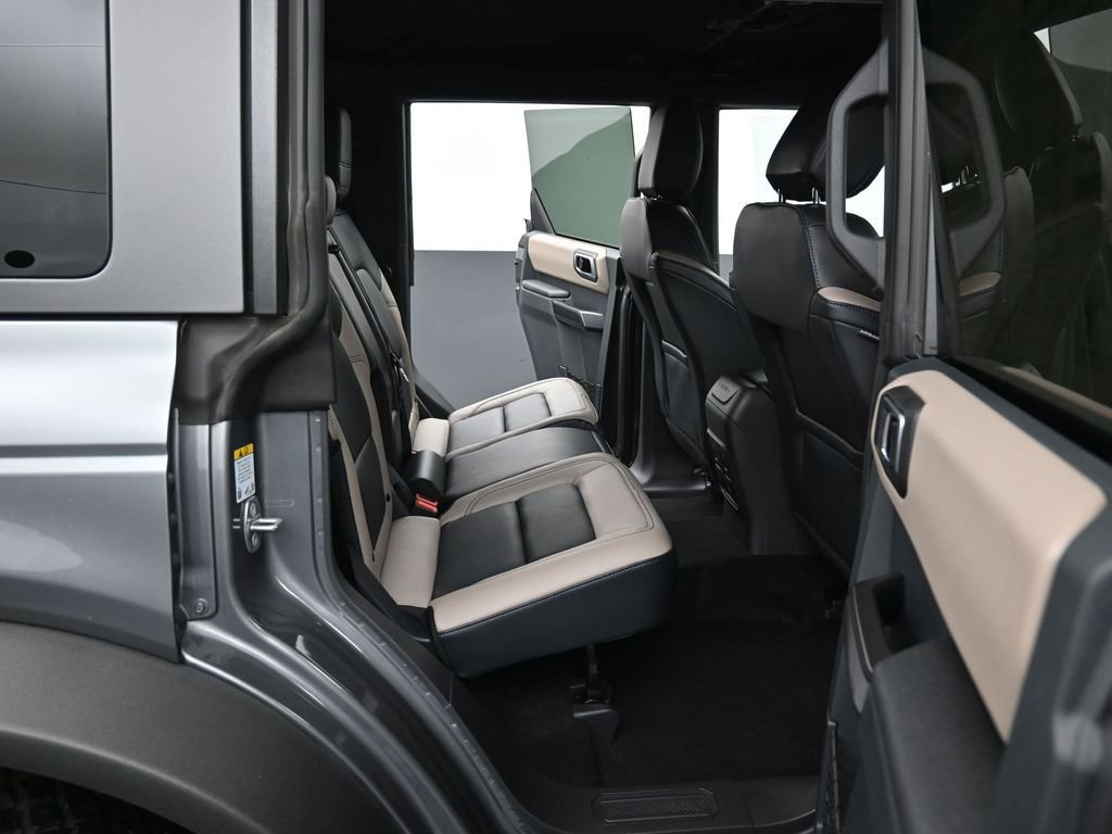 Used 2024 Ford Bronco Wildtrak image 33