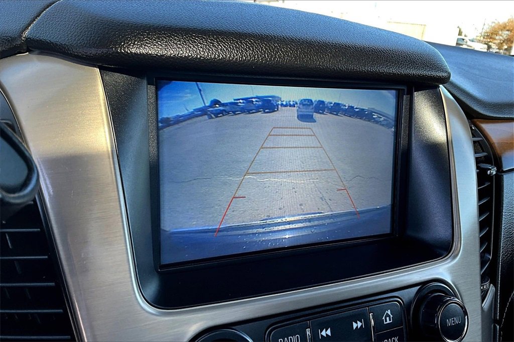 Used 2020 GMC Yukon XL Denali w/ Denali Ultimate Package image 3