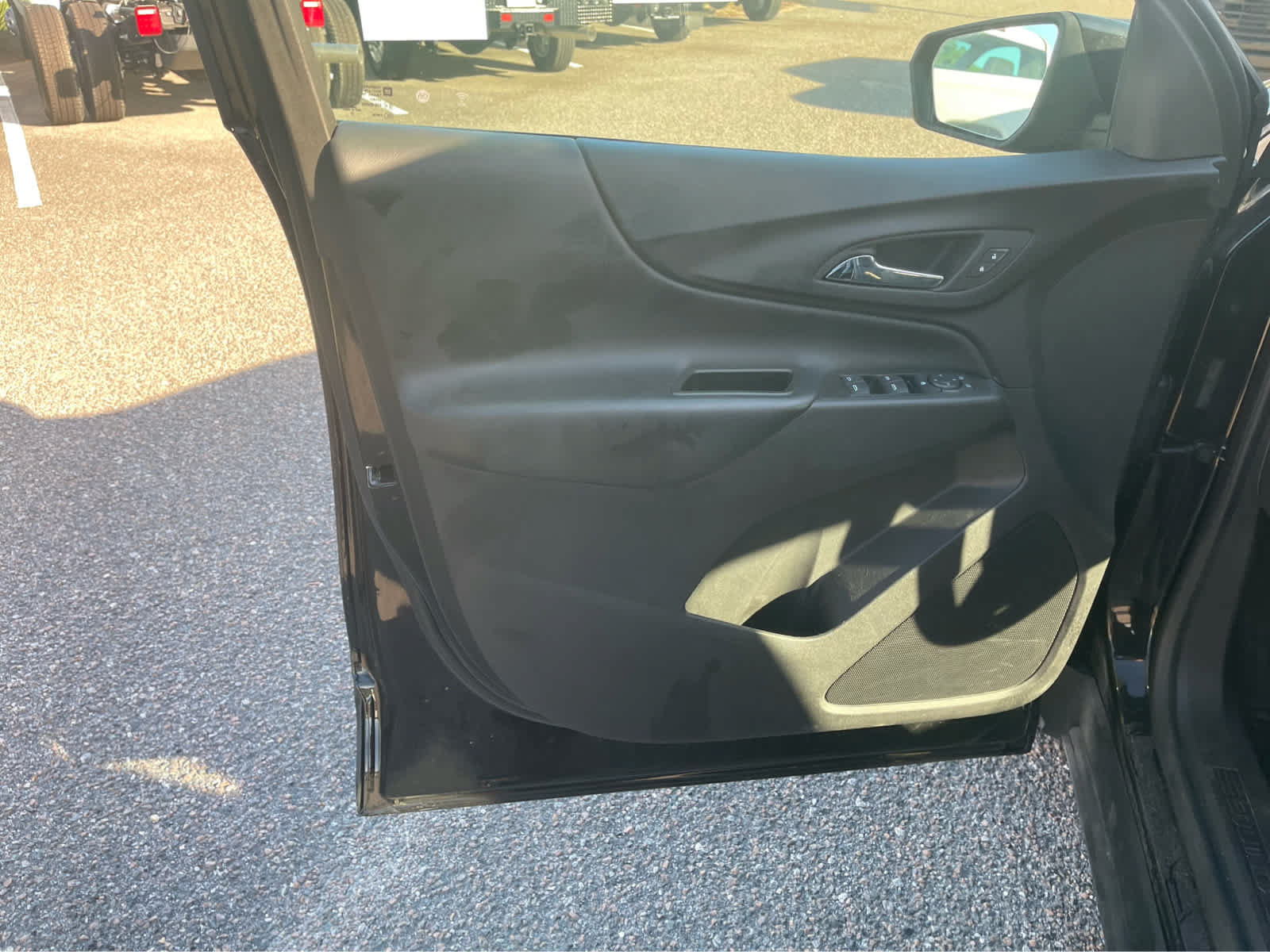 Used 2022 Chevrolet Equinox LT AWD/4WD image 9