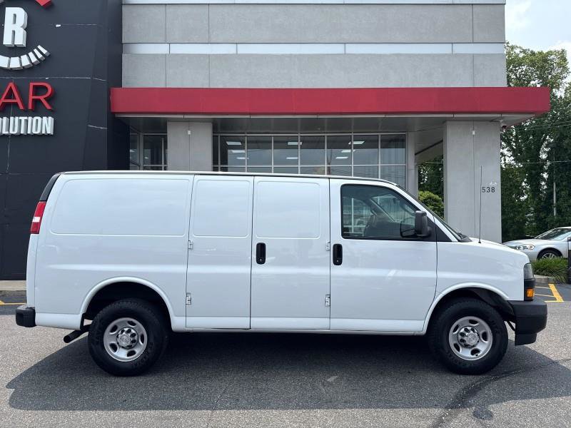 Used 2020 Chevrolet Express 2500 w/ Driver Convenience Package image 8