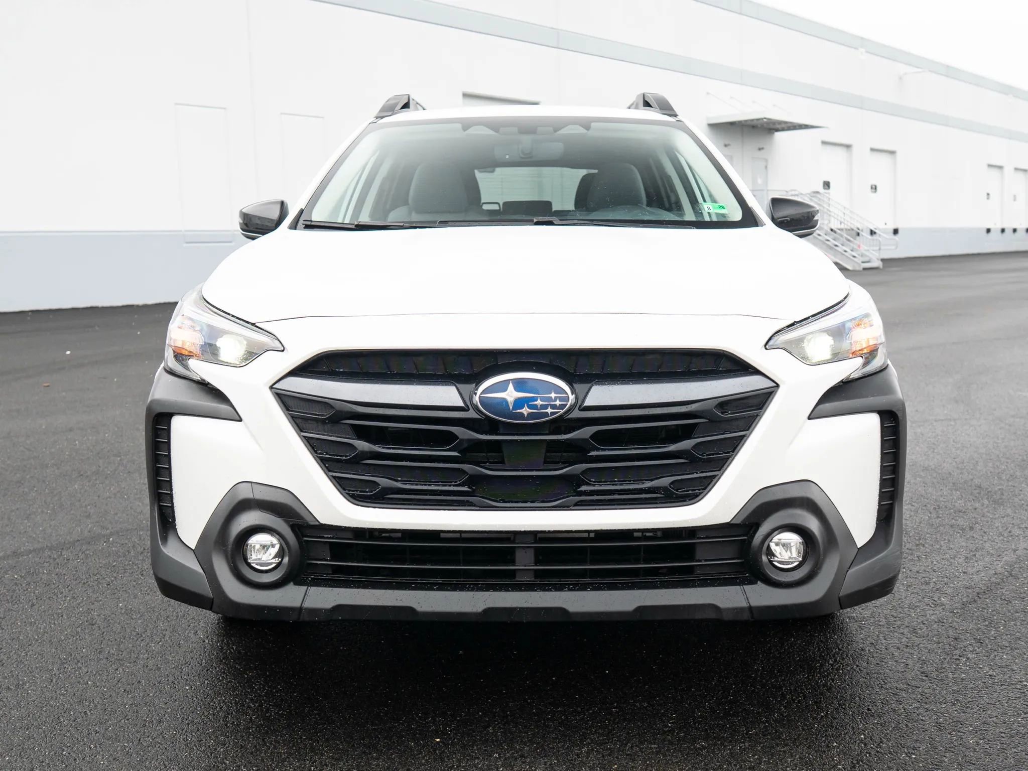 Used 2023 Subaru Outback Premium image 9