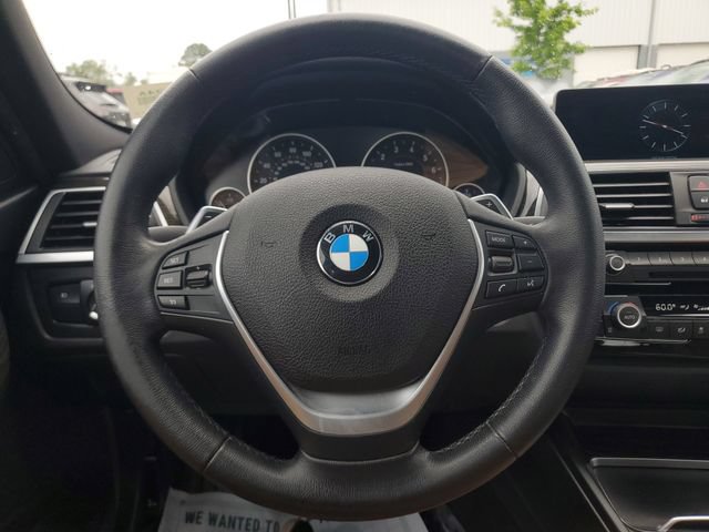 Used 2017 BMW 330i Sedan RWD image 22