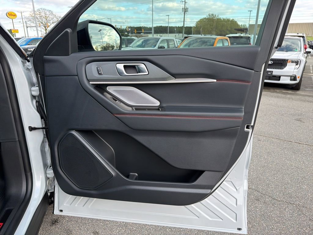 New 2026 Ford Explorer ST w/ Sun And Sound Package image 23
