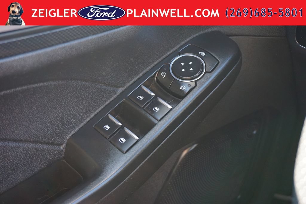 Used 2023 Ford Escape ST-Line w/ Tech Pack #1 AWD/4WD image 31