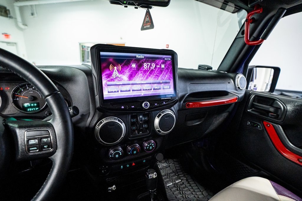 Used 2018 Jeep Wrangler Unlimited Sahara image 42