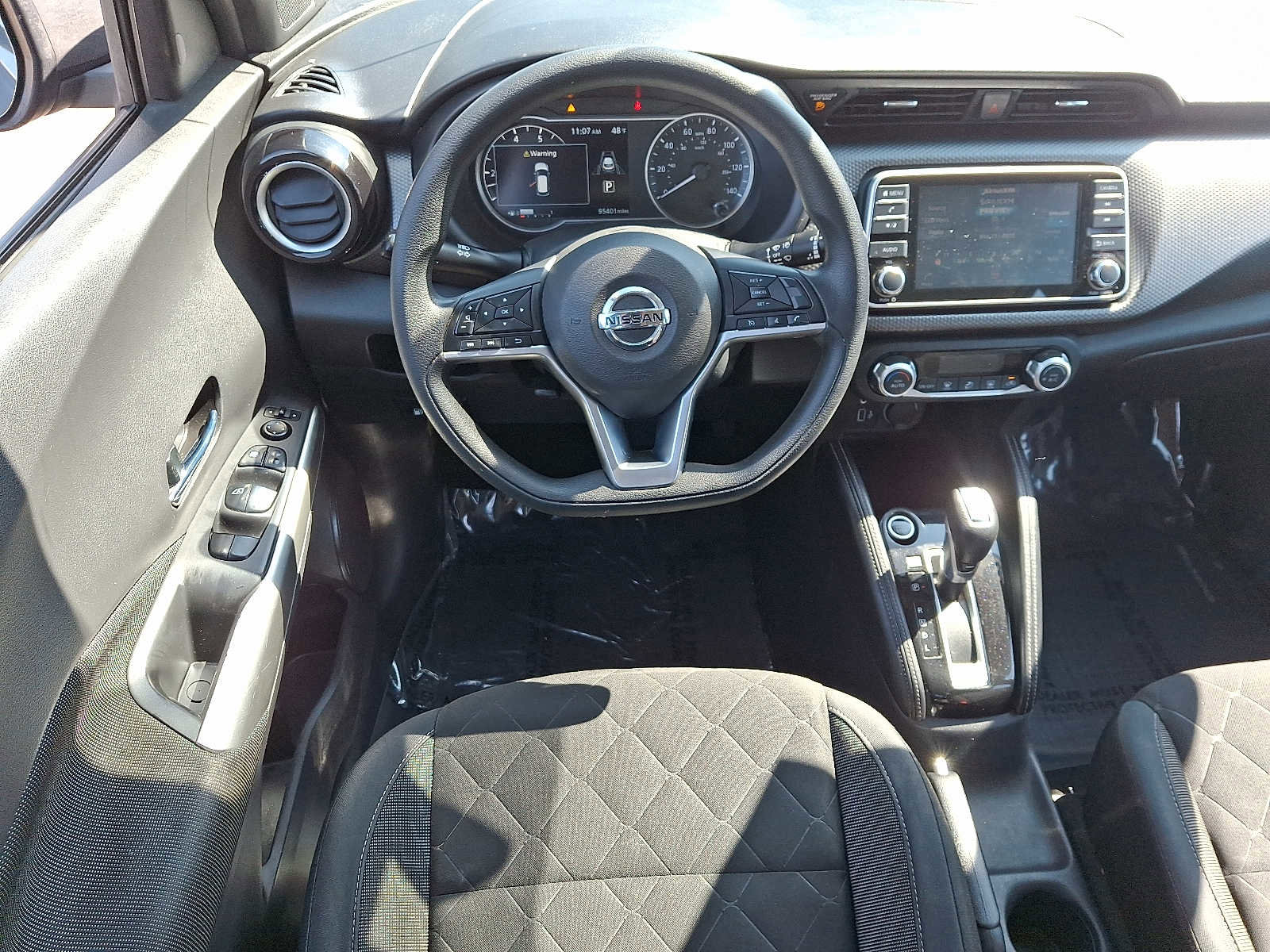 Used 2020 Nissan Kicks SV image 8
