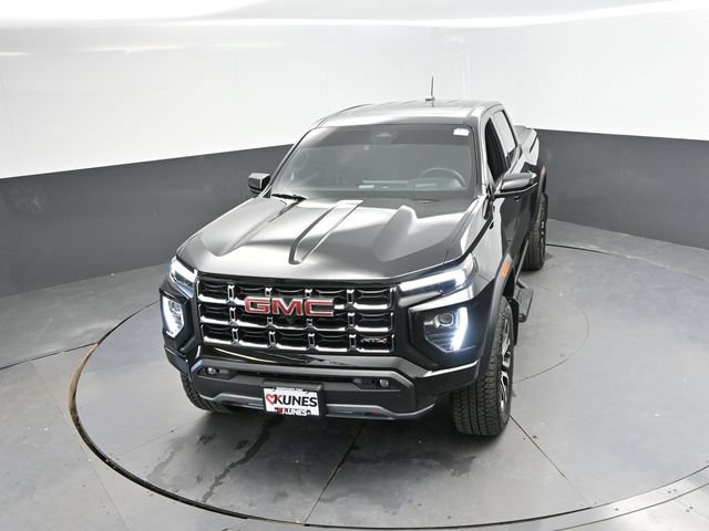 Used 2025 GMC Canyon AT4 w/ Nightfall Edition AWD/4WD image 43