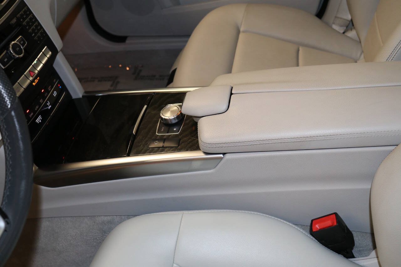 Used 2015 Mercedes-Benz E 350 Sedan image 48